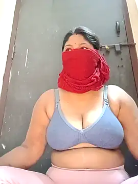 sexyladdupilla online show from February 2026 12:49:01 PM