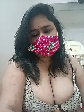Snapshot of diyadey chatting on June 2026 06:46:02 PM diyadey online show from June 2026 06:46:02 PM