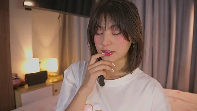 Snapshot of AitanaJhons_ chatting on June 2026 10:10:02 AM AitanaJhons online show from June 2026 10:10:02 AM