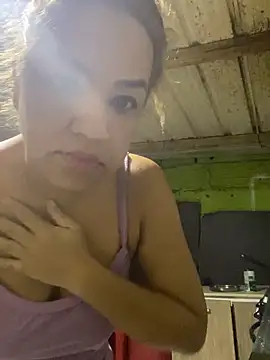 Snapshot of Brenda__222 chatting on March 2026 11:38:01 AM Brenda 222 online show from March 2026 11:38:01 AM