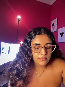 Snapshot of JennyLovett chatting on February 2026 09:14:02 PM JennyLovett online show from February 2026 09:14:02 PM