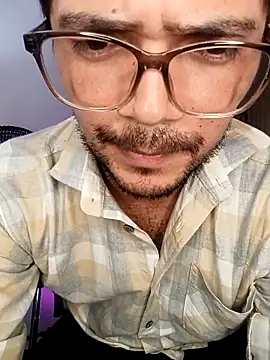 ritzabeth daniel online show from April 2026 02:33:02 AM