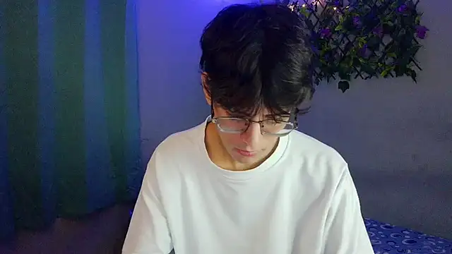 noah millerx online show from March 2026 03:39:02 AM