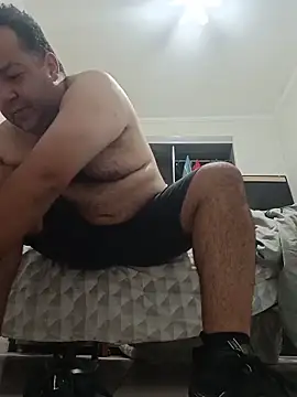 UrsoBissexualPauGrosso online show from March 2026 02:00:02 PM