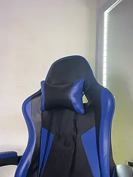 Maddie 7 online show from April 2026 02:44:01 AM