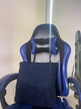 Maddie 7 online show from April 2026 03:00:01 AM