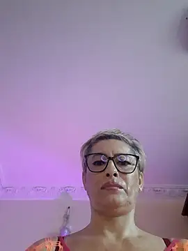 LunaBlaise online show from April 2026 08:09:02 AM