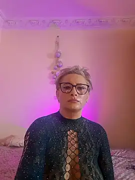 Snapshot of LunaBlaise chatting on May 2026 07:38:01 AM LunaBlaise online show from May 2026 07:38:01 AM