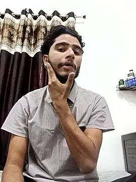 CoralN online show from April 2026 03:21:01 AM