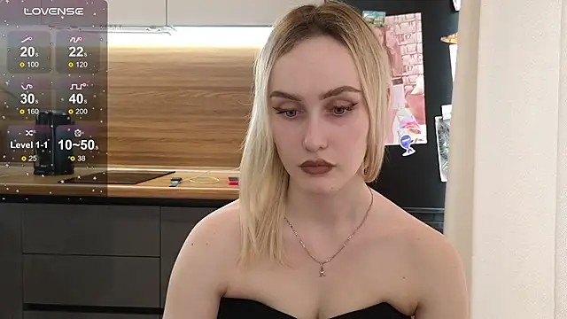 Snapshot of Bella_Villen chatting on July 2026 09:59:02 AM Bella Villen online show from July 2026 09:59:02 AM