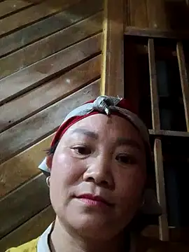 Snapshot of Lindxx-hot chatting on February 2026 11:55:01 AM Lindxx-hot online show from February 2026 11:55:01 AM