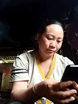 Lindxx-hot online show from April 2026 01:47:02 AM