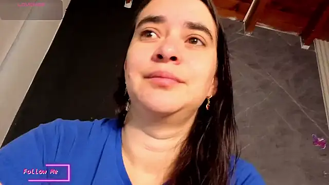 Snapshot of _VALERIAGOMEZ chatting on April 2026 12:30:01 PM VALERIAGOMEZ online show from April 2026 12:30:01 PM
