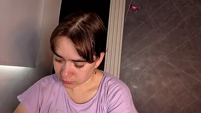 Snapshot of _VALERIAGOMEZ chatting on May 2026 12:33:02 PM VALERIAGOMEZ online show from May 2026 12:33:02 PM