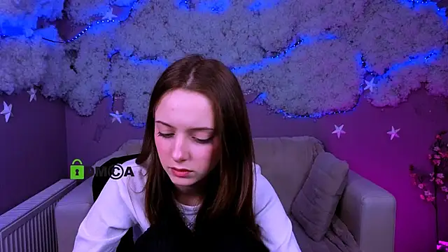 chloe ley online show from April 2026 09:59:02 AM