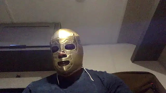 Snapshot of HotRod40 chatting on March 2026 12:51:02 PM HotRod40 online show from March 2026 12:51:02 PM