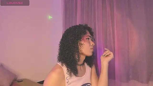 V-nus online show from April 2026 01:47:02 AM