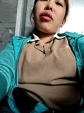 MiuNazz online show from March 2026 05:04:02 AM