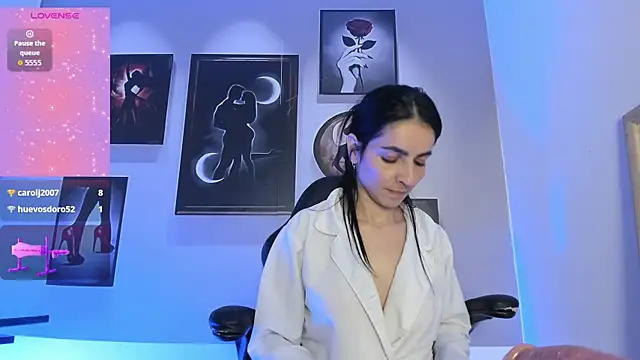 Snapshot of Samantha_Velle chatting on June 2026 09:03:02 AM Samantha Velle online show from June 2026 09:03:02 AM