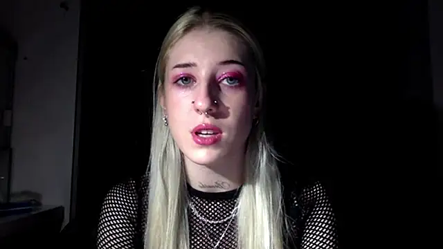 EmmyWet online show from March 2026 08:23:01 PM