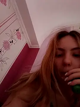 Snapshot of Prinseska27 chatting on February 2026 05:29:01 AM Prinseska27 online show from February 2026 05:29:01 AM