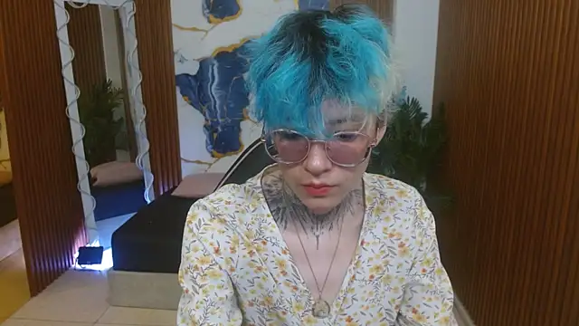 Snapshot of Lyra_tay chatting on April 2026 07:04:01 PM Lyra tay online show from April 2026 07:04:01 PM