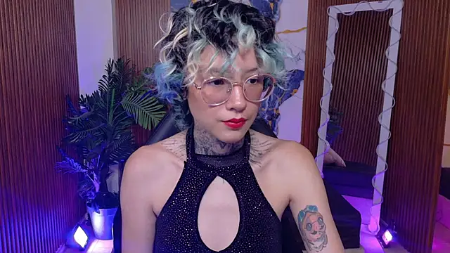 Snapshot of Lyra_tay chatting on July 2026 07:05:02 PM Lyra tay online show from July 2026 07:05:02 PM