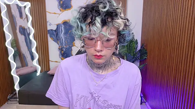 Snapshot of Lyra_tay chatting on July 2026 07:10:02 PM Lyra tay online show from July 2026 07:10:02 PM