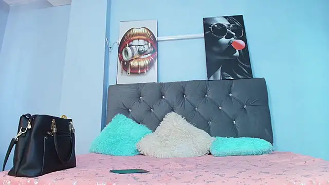 Snapshot of Ebonny_Brown chatting on February 2026 07:58:01 PM Ebonny Brown online show from February 2026 07:58:01 PM