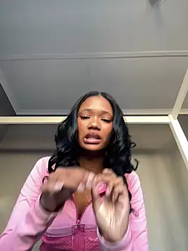 Snapshot of SweetBeauty4you chatting on July 2026 01:57:01 PM SweetBeauty4you online show from July 2026 01:57:01 PM