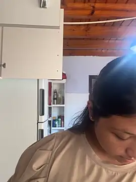 danniiq online show from March 2026 04:12:02 PM