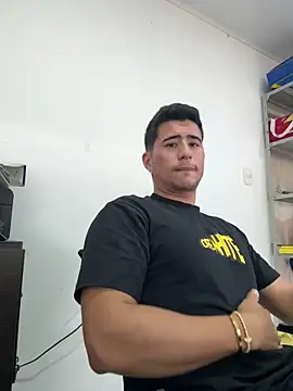 Snapshot of David-latinlover chatting on April 2026 03:03:01 PM David-latinlover online show from April 2026 03:03:01 PM