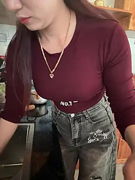 Junyy k2 online show from March 2026 02:28:02 AM