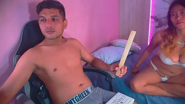 Hornyshow1 online show from March 2026 01:07:02 PM