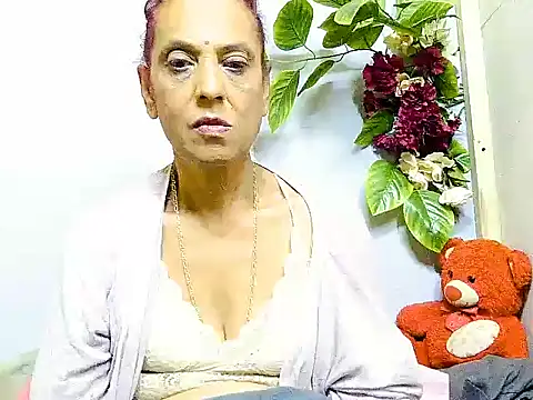 Hot queen58 online show from June 2026 05:06:01 AM
