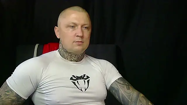 Snapshot of devilWithTats chatting on July 2026 03:14:02 PM devilWithTats online show from July 2026 03:14:02 PM