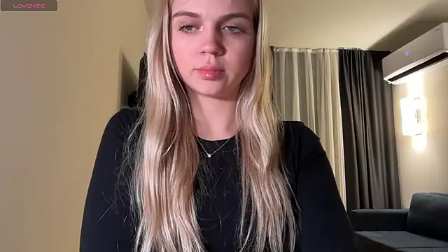 AlexaDeviliciouss online show from March 2026 08:34:02 PM