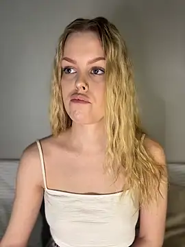 Divine Caress online show from May 2026 07:34:02 PM