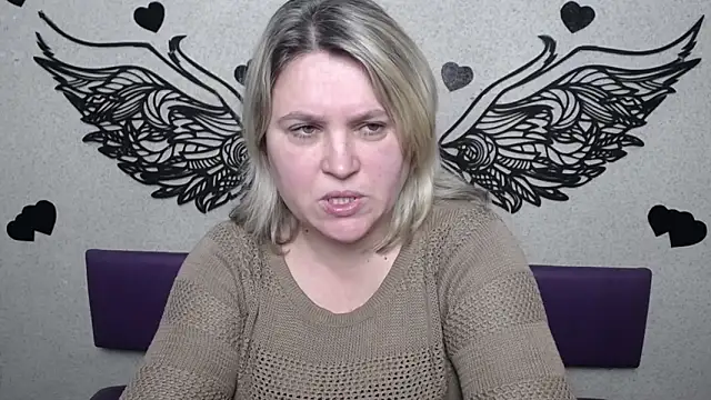 Snapshot of VickyRobins chatting on March 2026 09:59:02 AM VickyRobins online show from March 2026 09:59:02 AM