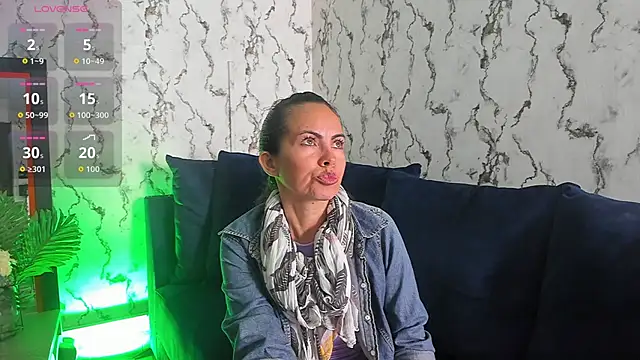 ShaylaMars online show from April 2026 11:35:01 AM