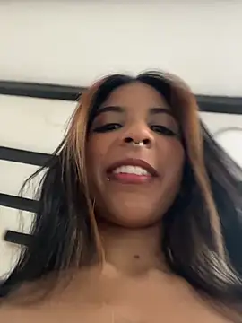 VioletaHills  online show from April 2026 07:58:02 PM