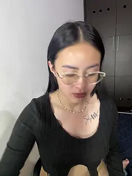 Anni Rose online show from April 2026 09:13:01 AM