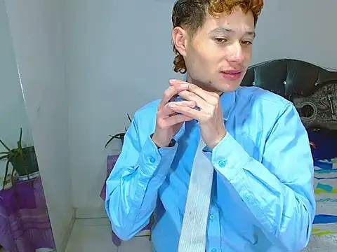  Santi2 online show from April 2026 11:48:01 PM