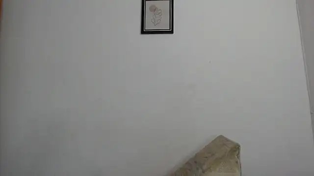 Charlotte Melody online show from April 2026 11:39:02 AM