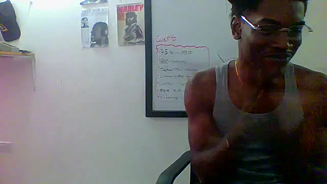 Snapshot of charles_king chatting on May 2026 08:03:02 PM charles king online show from May 2026 08:03:02 PM