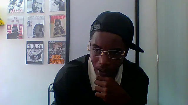 Snapshot of charles_king chatting on June 2026 07:35:02 PM charles king online show from June 2026 07:35:02 PM