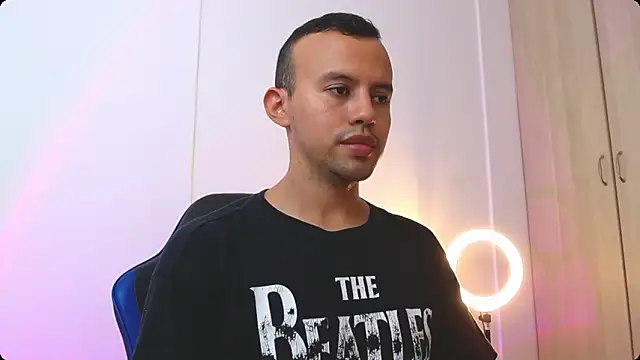 Damian Wish online show from March 2026 01:14:01 AM