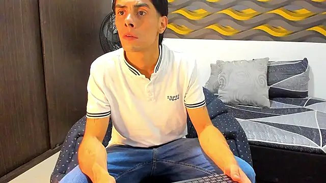 Daniel Rochax online show from April 2026 12:36:02 PM