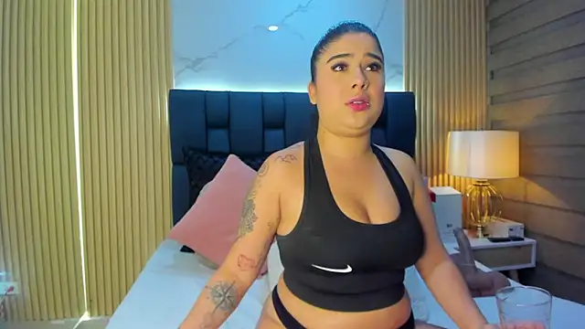 AmaraTexas online show from April 2026 01:28:01 AM