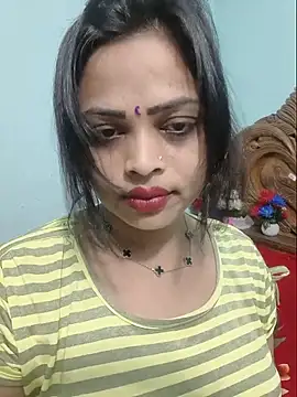Snapshot of Beauty-3 chatting on May 2026 12:11:02 PM Beauty-3 online show from May 2026 12:11:02 PM